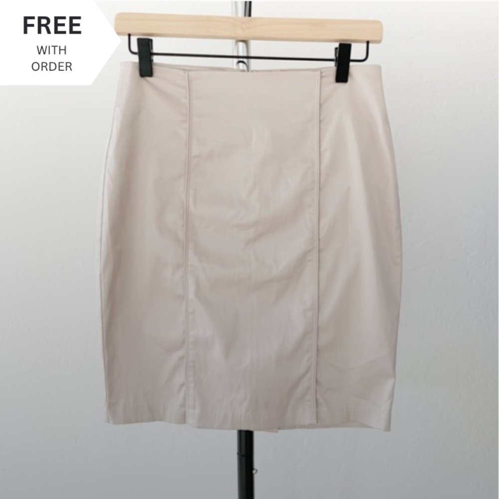 Forever 21 Cream Blush Pencil Skirt | Medium